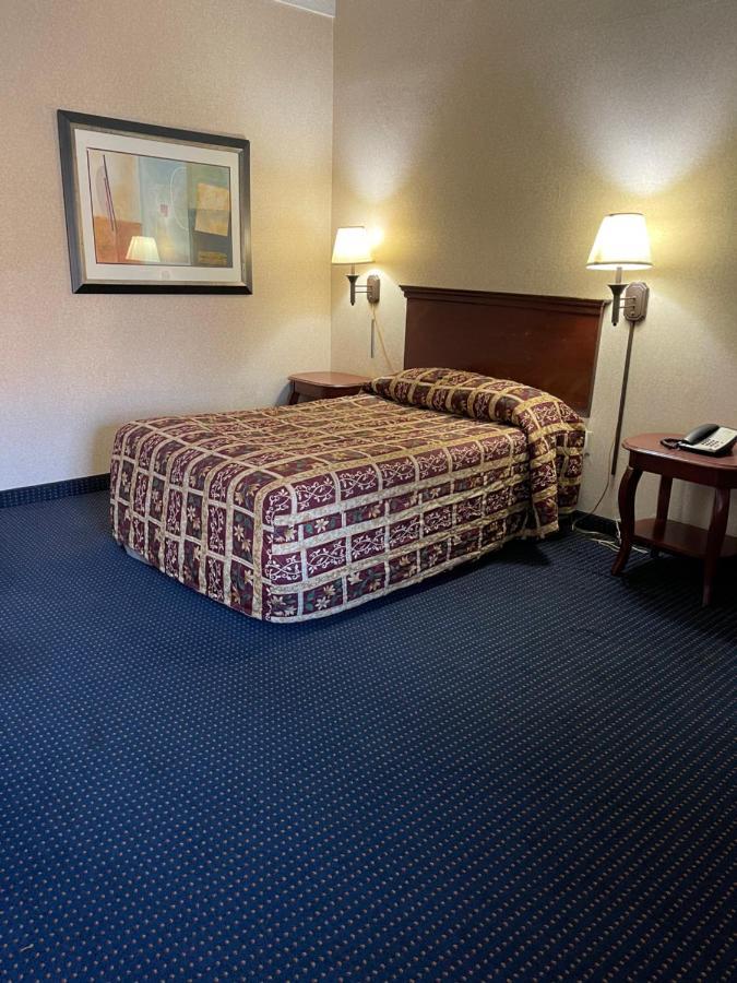 Budget Inn Temple Hills Zewnętrze zdjęcie