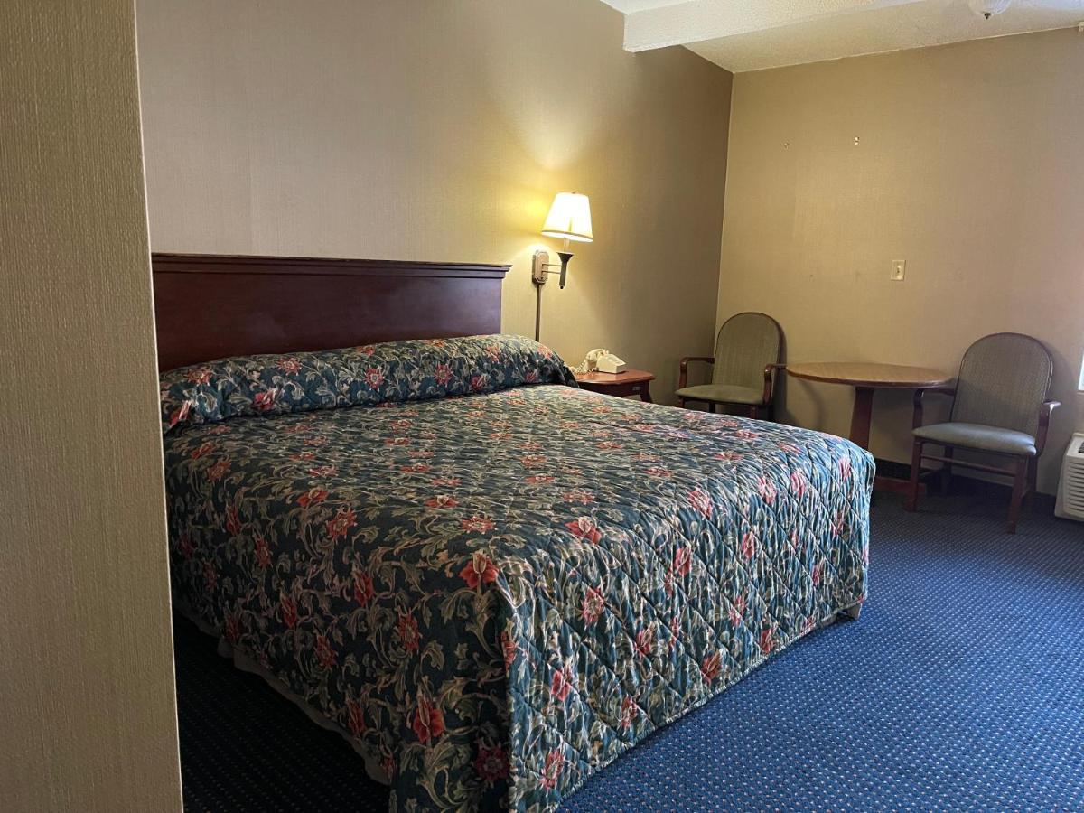 Budget Inn Temple Hills Zewnętrze zdjęcie