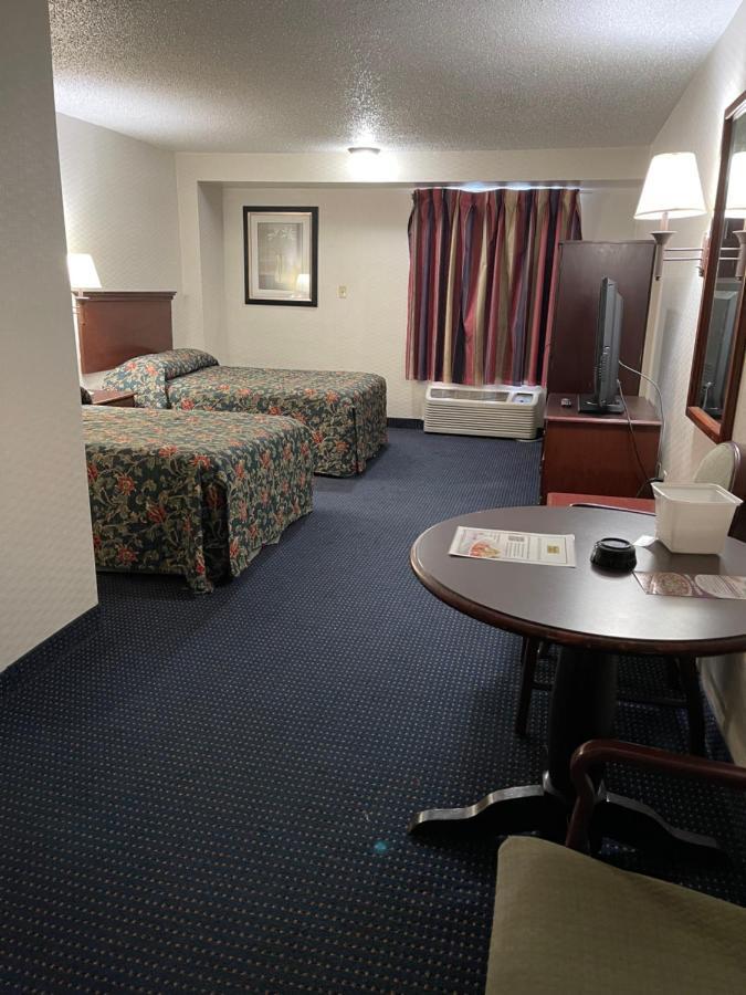 Budget Inn Temple Hills Zewnętrze zdjęcie