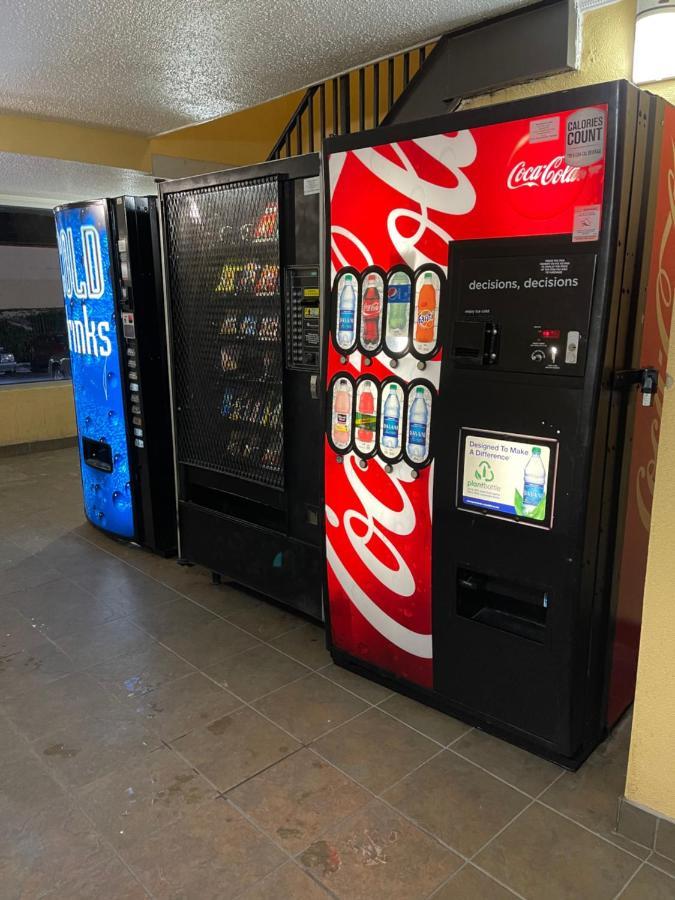 Budget Inn Temple Hills Zewnętrze zdjęcie