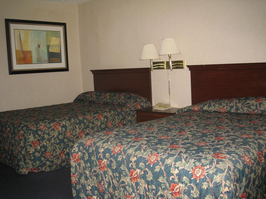 Budget Inn Temple Hills Zewnętrze zdjęcie