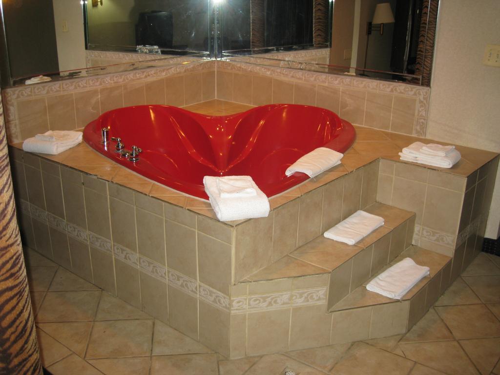 Budget Inn Temple Hills Zewnętrze zdjęcie